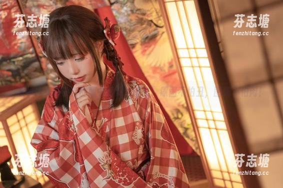 爆机少女喵小吉的瓶中精灵大曝光：原图不怕丑，图册不怕闲！