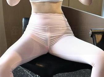 秀人网 – 在Niki可雅的浴缸里遐想:在线写真合集，欲说还休的美感