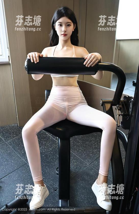 秀人网 - 在Niki可雅的浴缸里遐想蟊在线写真合集，欲说还休的美感