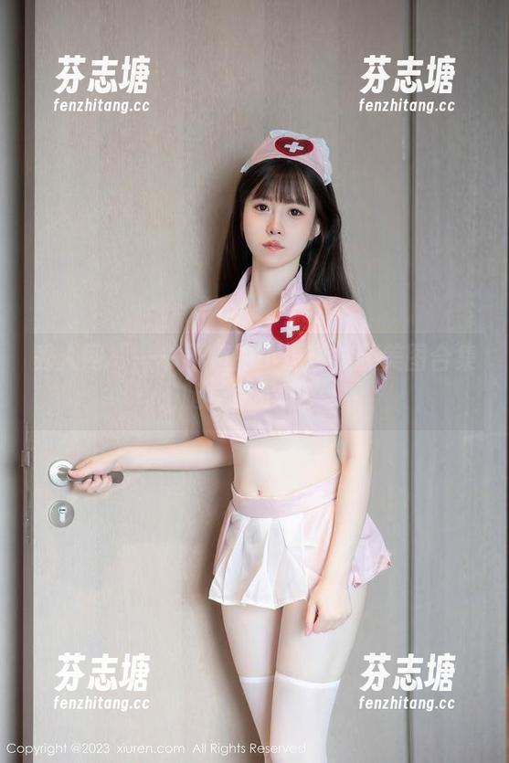 秀人网 - 一书不值的小逗逗美腿美图合集，腿长就是正义！