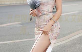 秀人网 – 开启网盘，下载林文文的白丝瞬间，快上车！