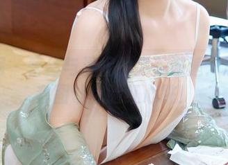秀人网 – 蕾丝与温妮的完美邂逅：超精选套图让你脸红心跳！