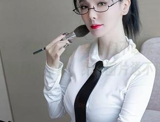 秀人网 – 不怕你看,只怕你不敢来了!苏苏阿的豹纹写真,免费图片送不停!