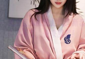 秀人网 – 见过言沫的美足吗？新套图让人心动不已，快来围观！