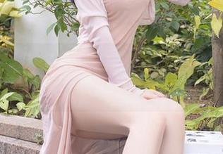 秀人网 – 校服里的幻想:谢小蒽的梦幻写真合集
