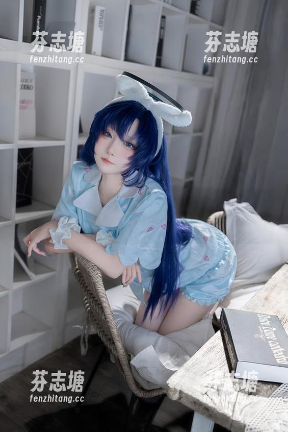 纸悦Etsu_ko 纸悦Etsu_ko的护士写真让我脑海中不断回放,原图真是余韵悠长!