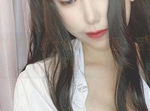 “芋圆侑子”护士的写真套图：医生也会想多看几眼