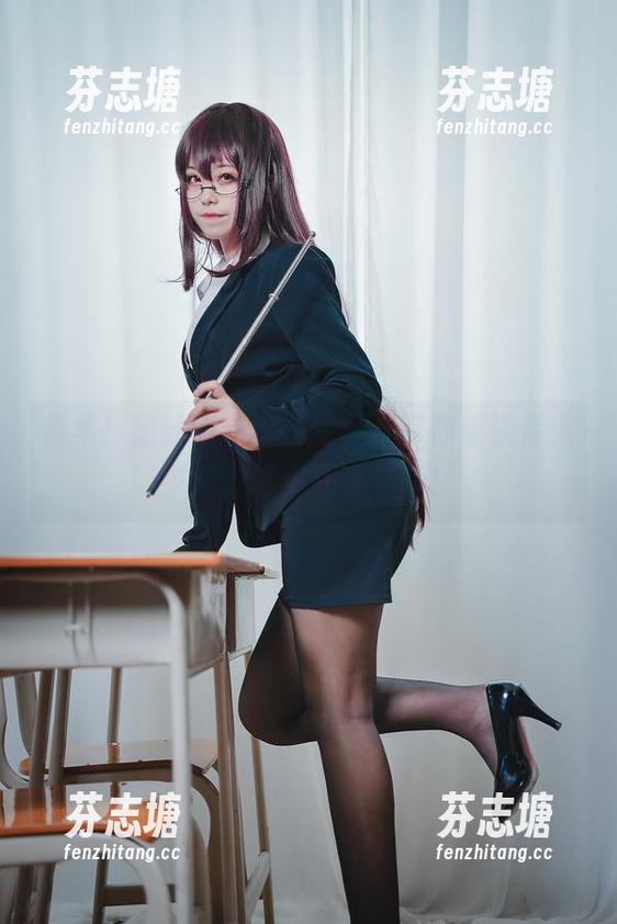 合集！蜜汁猫裘清纯写真，带你重温青涩岁月，嘴里还含着糖！