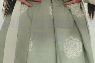 一键职场转身，西尔酱的办公室写真让人耳目一新