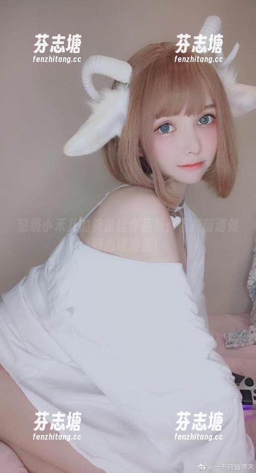 超级小禾儿 超级小禾儿的裤里丝作品集:下载前请做好心理准备!