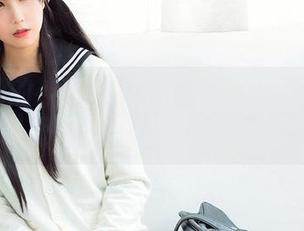 逐月Su的神秘之旅：少女阿狸的写真图册，想不开就瞧瞧！