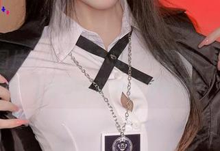 精选图片—阿九从不咕咕的莫娜，你真的知道这画面背后的故事吗？
