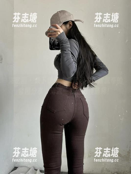 陈佩奇 微密圈 - 放下烦恼,拿起泳衣!陈佩奇的套图分享,清凉一夏的绝佳选择!