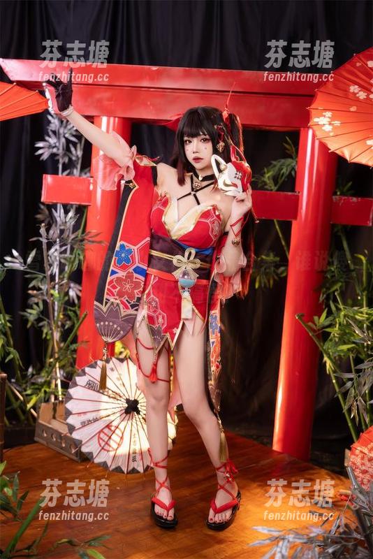 雪晴嘟嘟的“小女仆”作品合集，谁说傻白甜不搞怪？